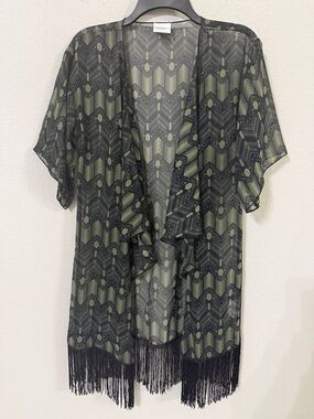 LuLaRoe Monroe Black and Olive Geometric Kimono